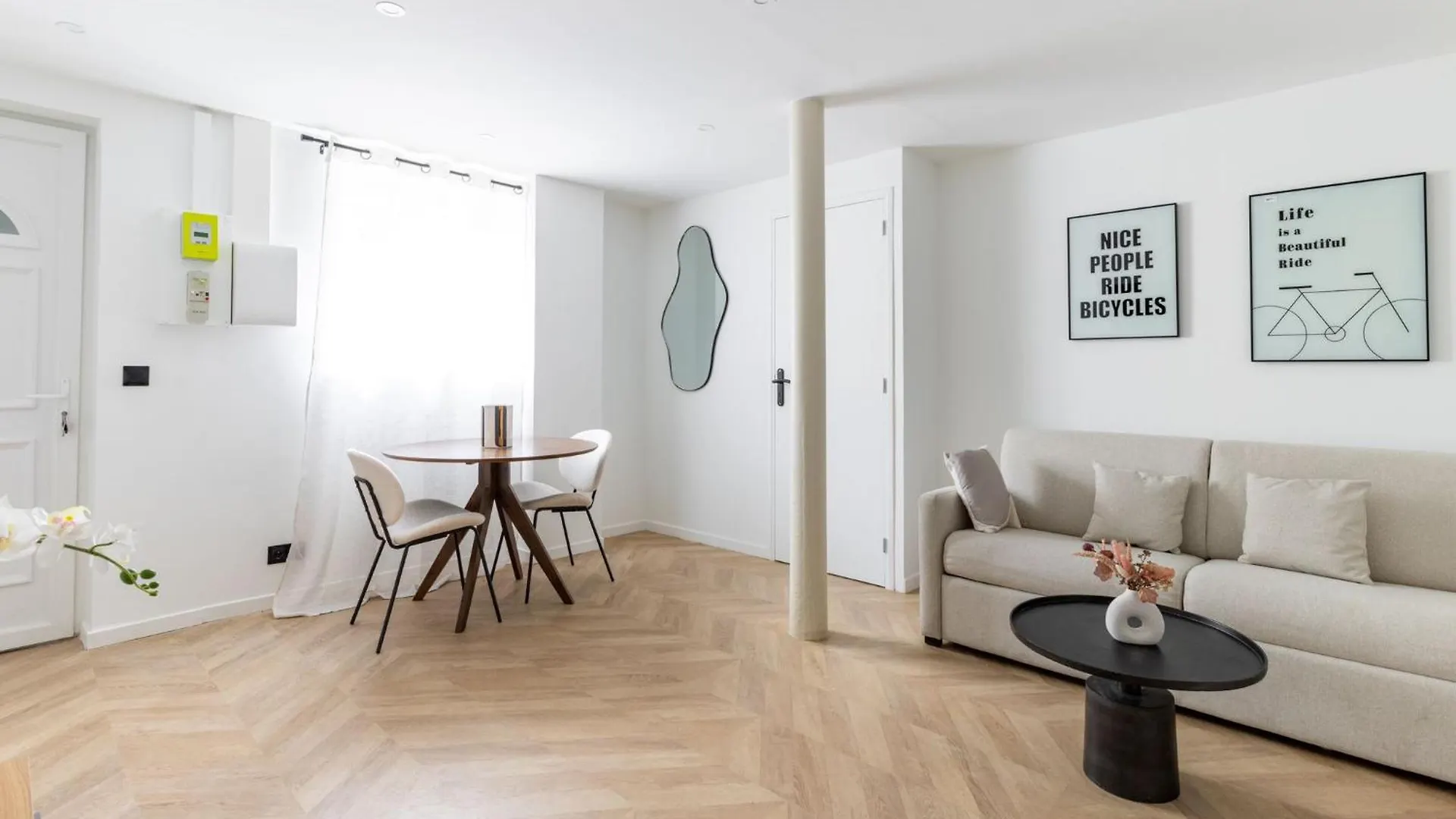 פריז Chapelle Ordener Magnifique Appartement