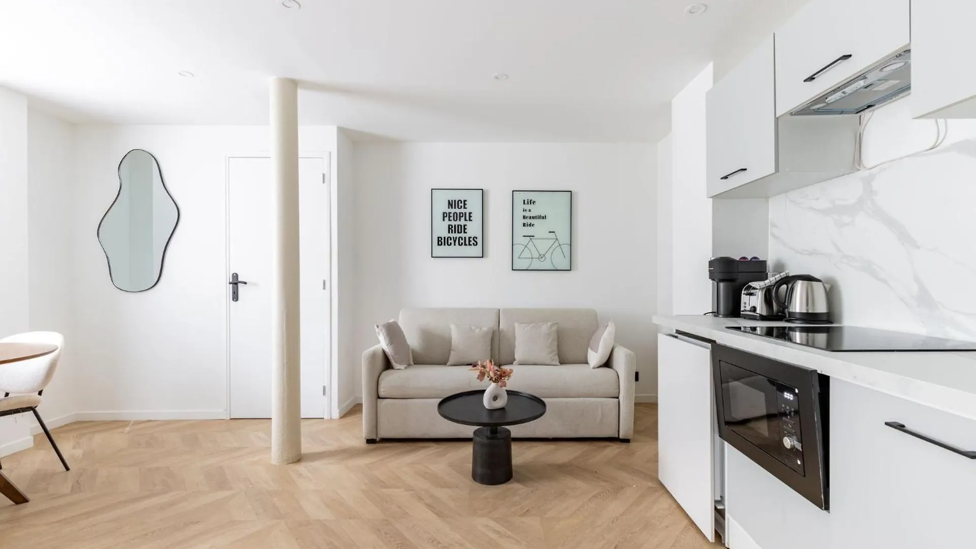 פריז Chapelle Ordener Magnifique Appartement דירה